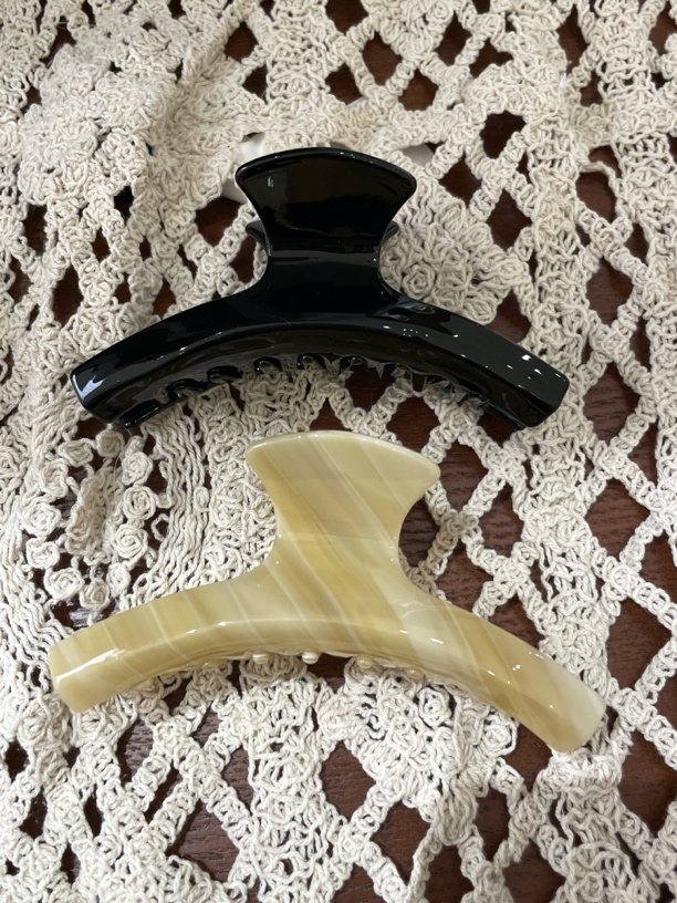 慧莹欧尼同款醋酸弯嘴鲨鱼夹