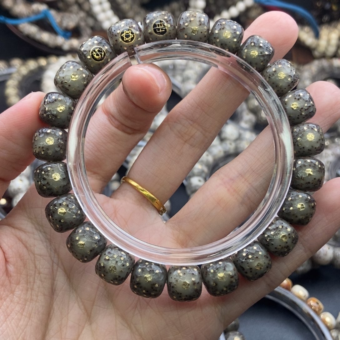 哥***神吊坠星月菩提千钉龙鳞三金标