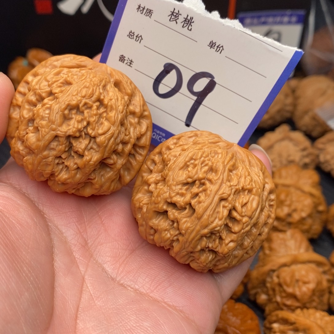 把件桃核粗筋43默默