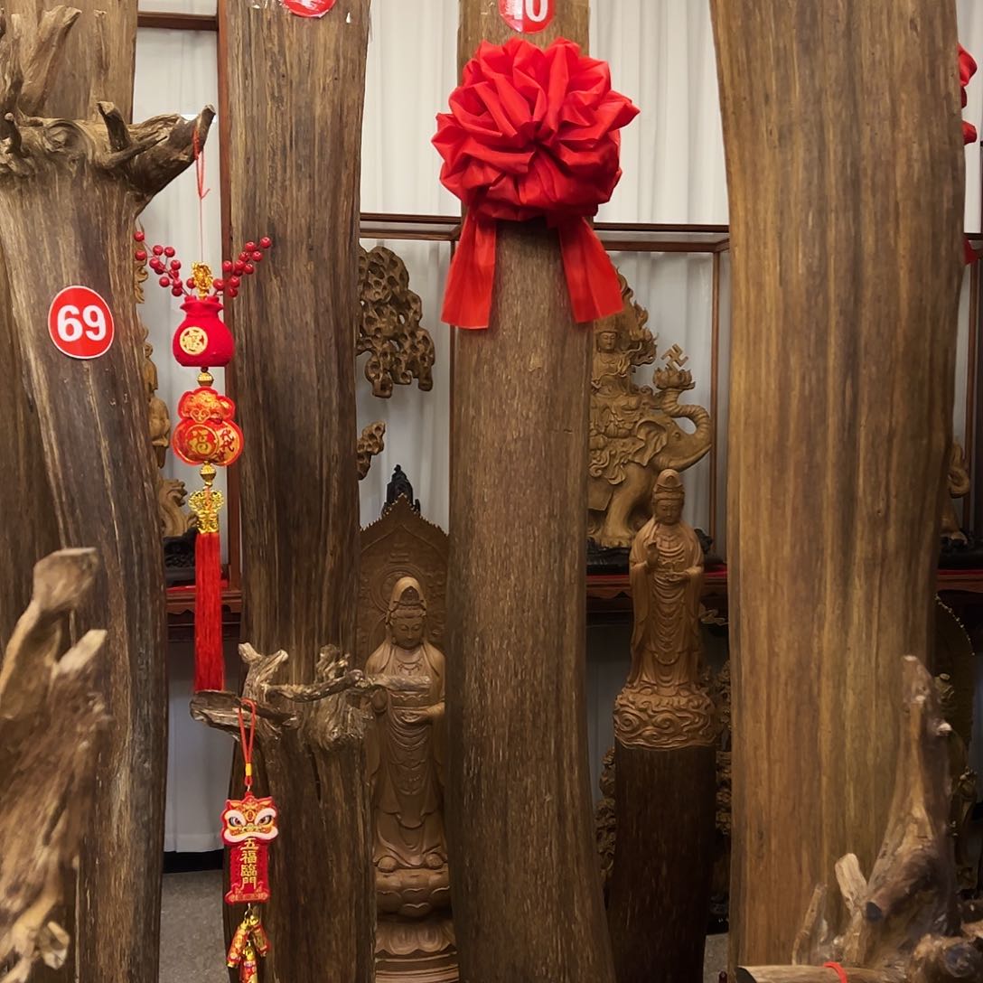 沉香摆件一**爱沉香摆件➕底座