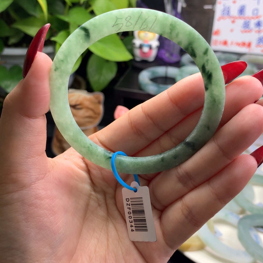 定制翡翠叮当镯未镶嵌58/61