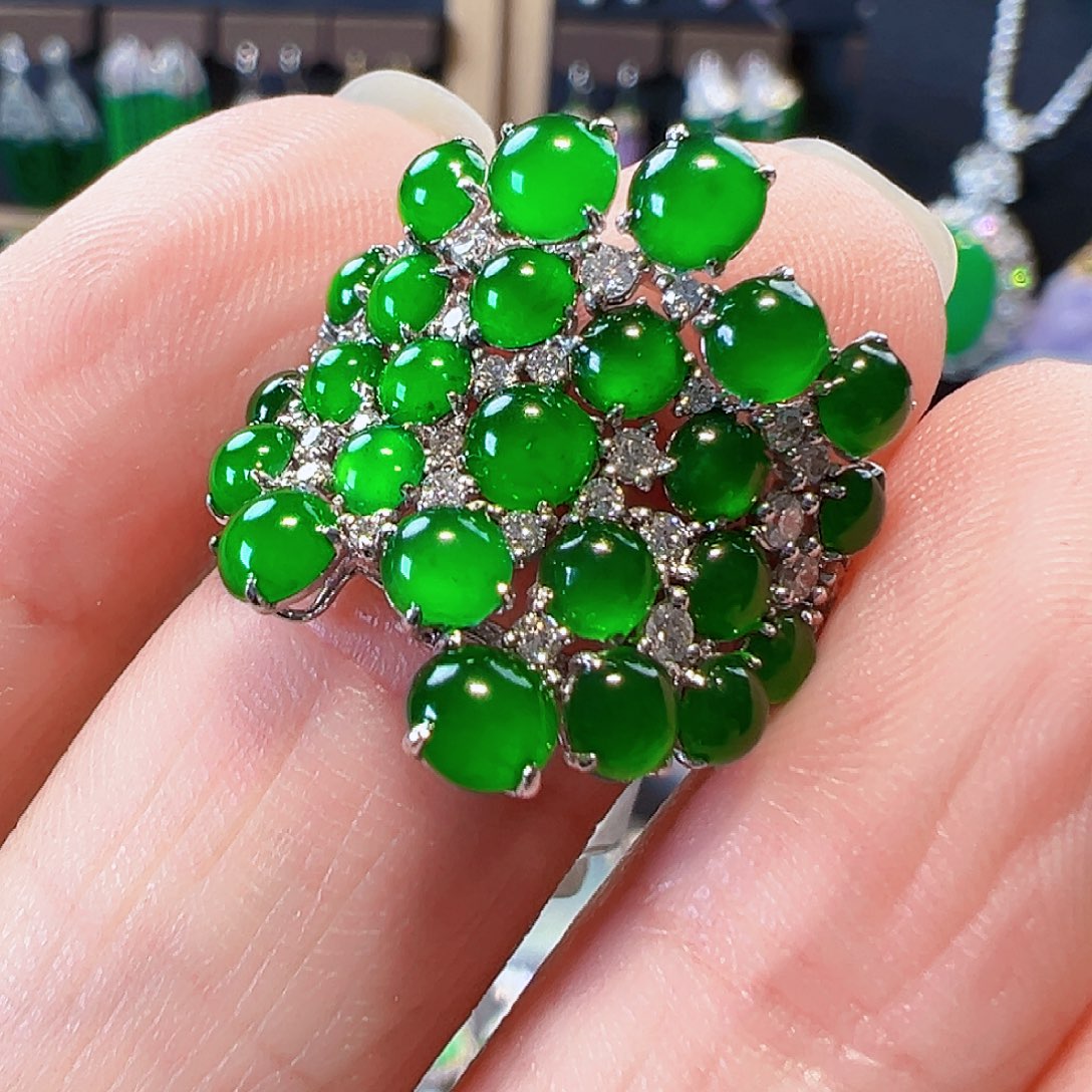 翡翠戒指18K金镶嵌签收后24小时鉴赏期