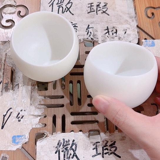 微瑕介意的勿拍，喜欢再下单，谢谢支持