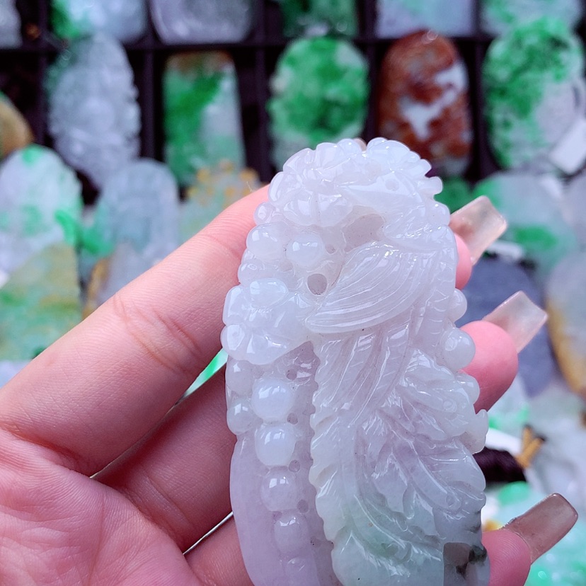 【闪购商品】翡翠颈饰未镶嵌挂件