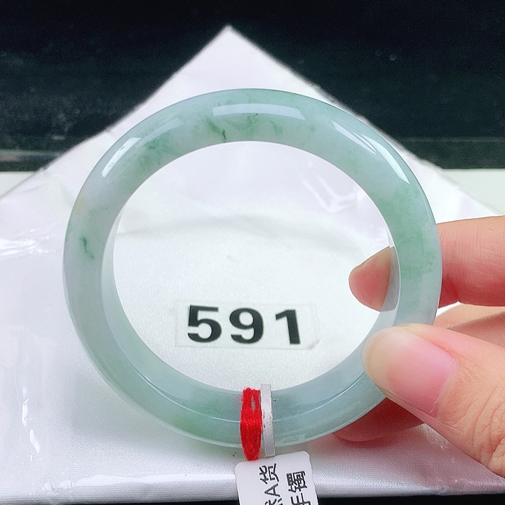 未镶嵌手镯翡翠翡翠手镯