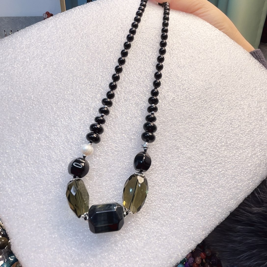 玛瑙/玉髓未镶嵌珠宝半成品玛瑙