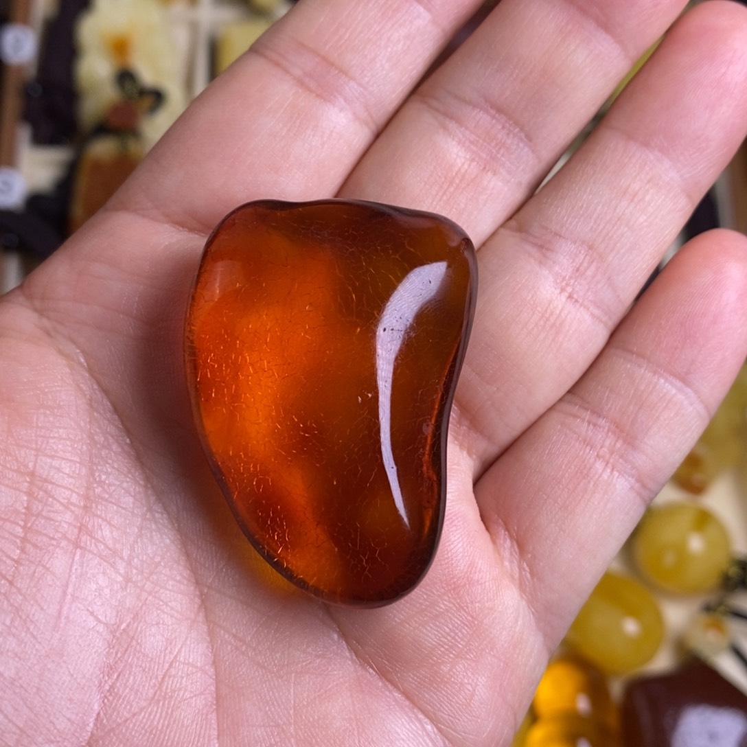 琥珀未镶嵌裸石大漠