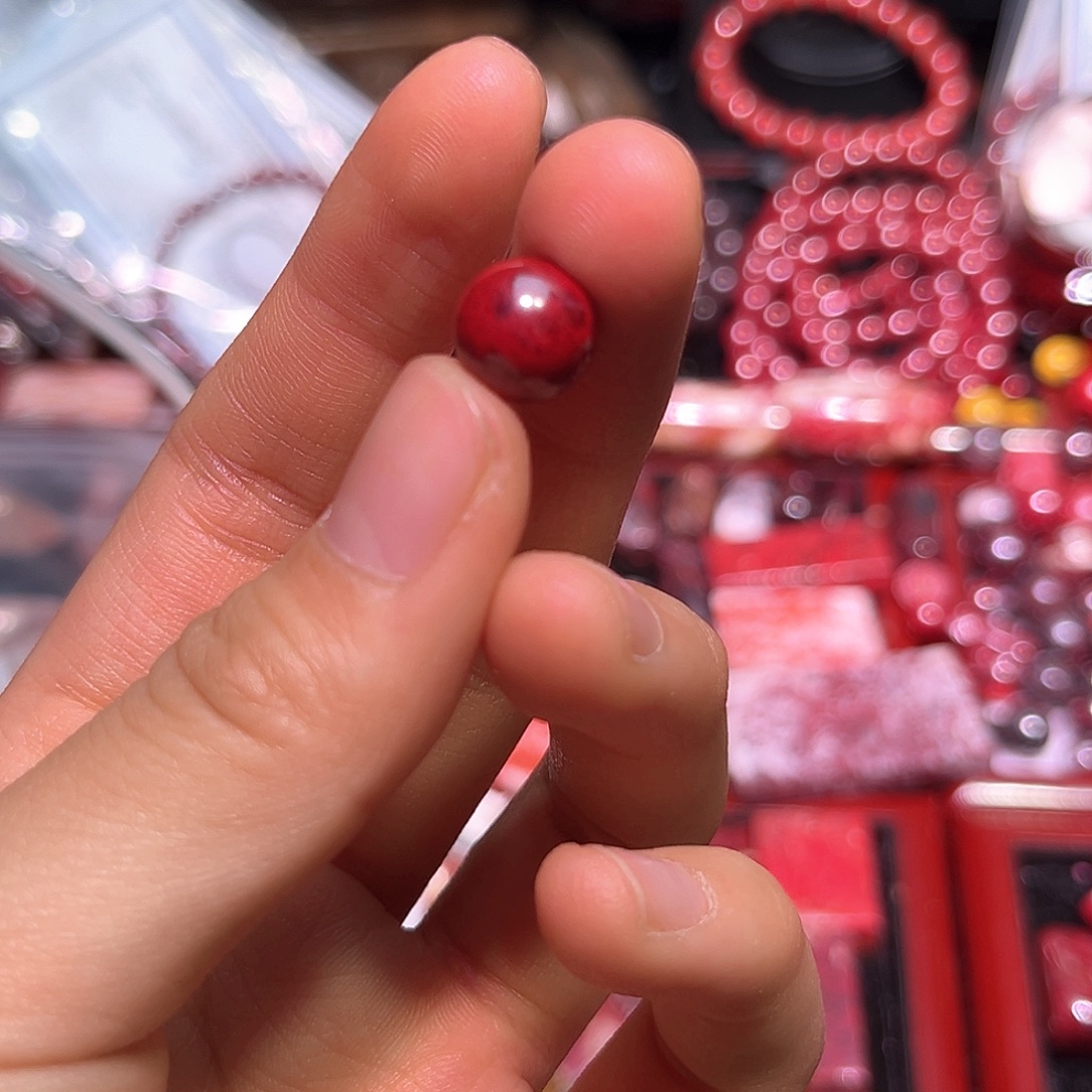 天然辰砂打磨原矿卡10单株