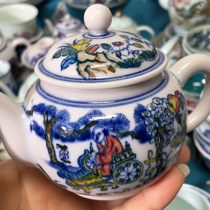 景德镇陶瓷主人杯12334