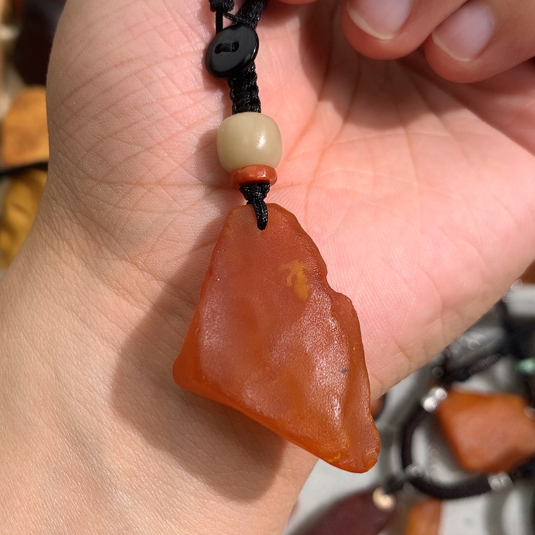 蜜蜡裸石未镶嵌你