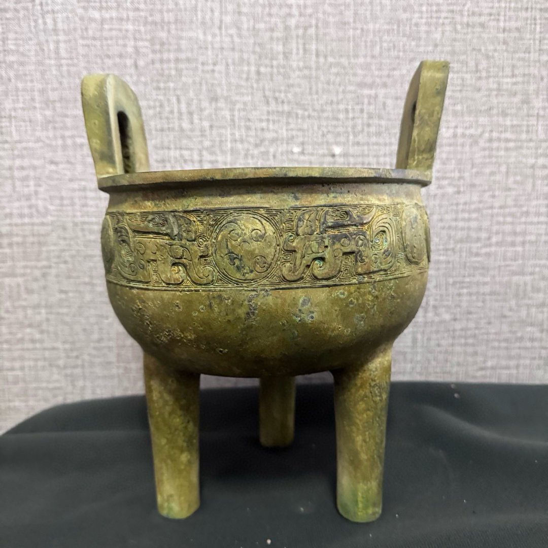 复古青铜鼎，家居摆件，博古架，香炉摆件