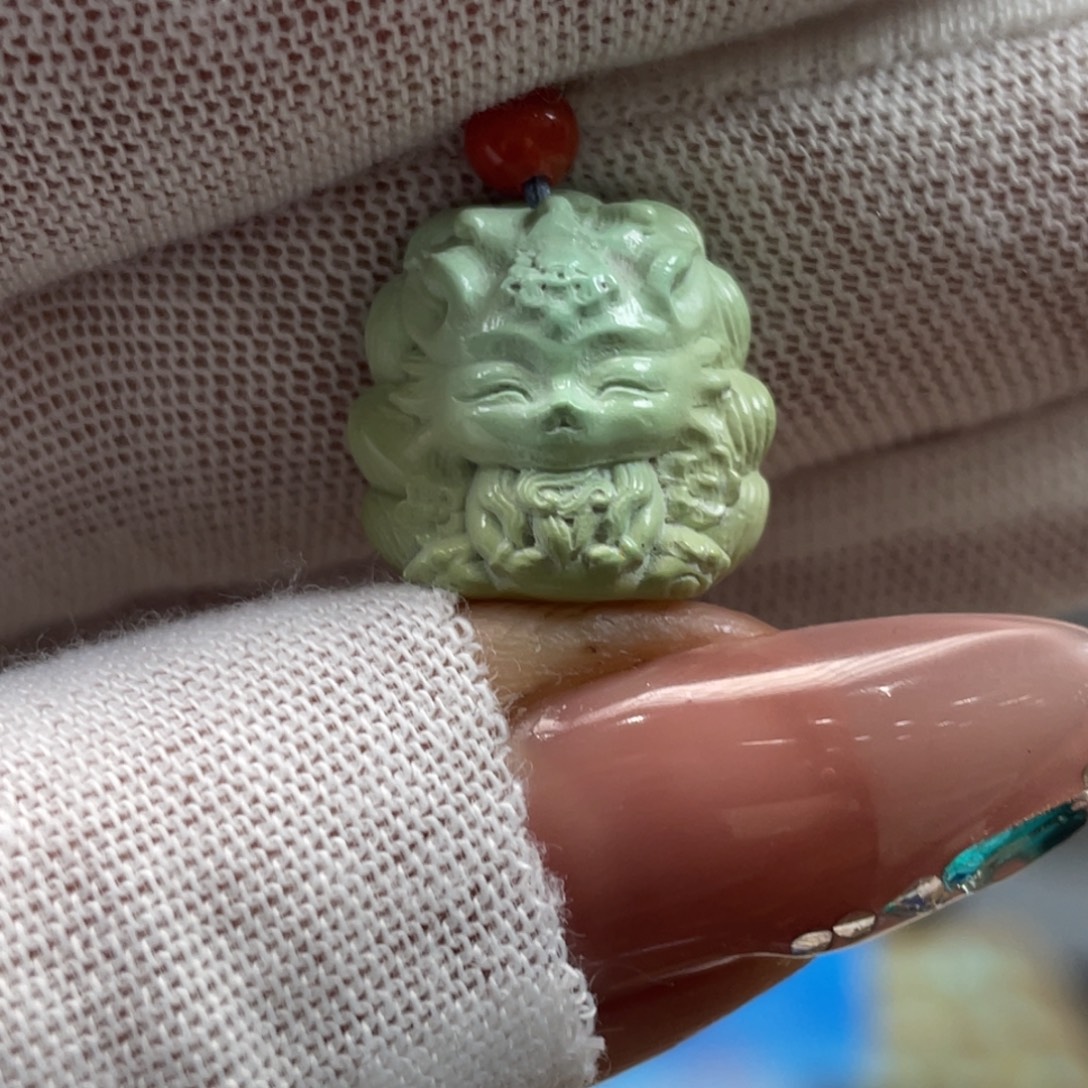 绿松石未镶嵌挂件