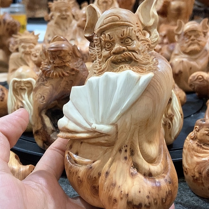 柏木（崖柏）?*留疤钟馗