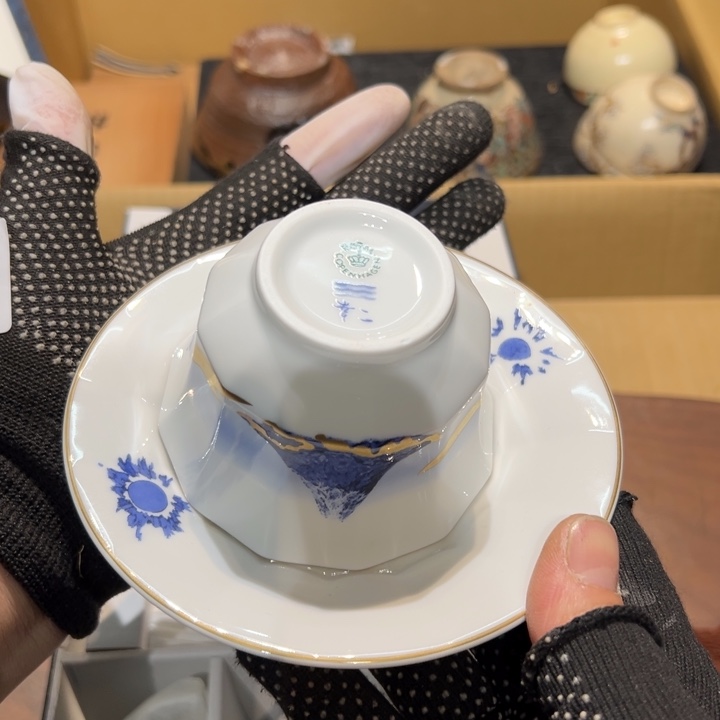 瓷器周边默认瑕疵1