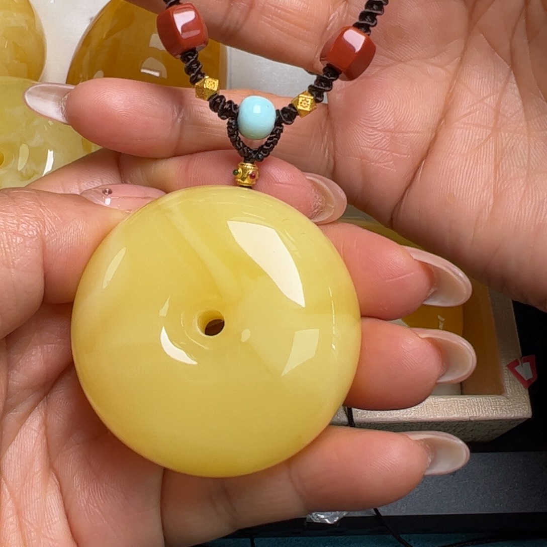 蜜蜡毛衣链未镶嵌