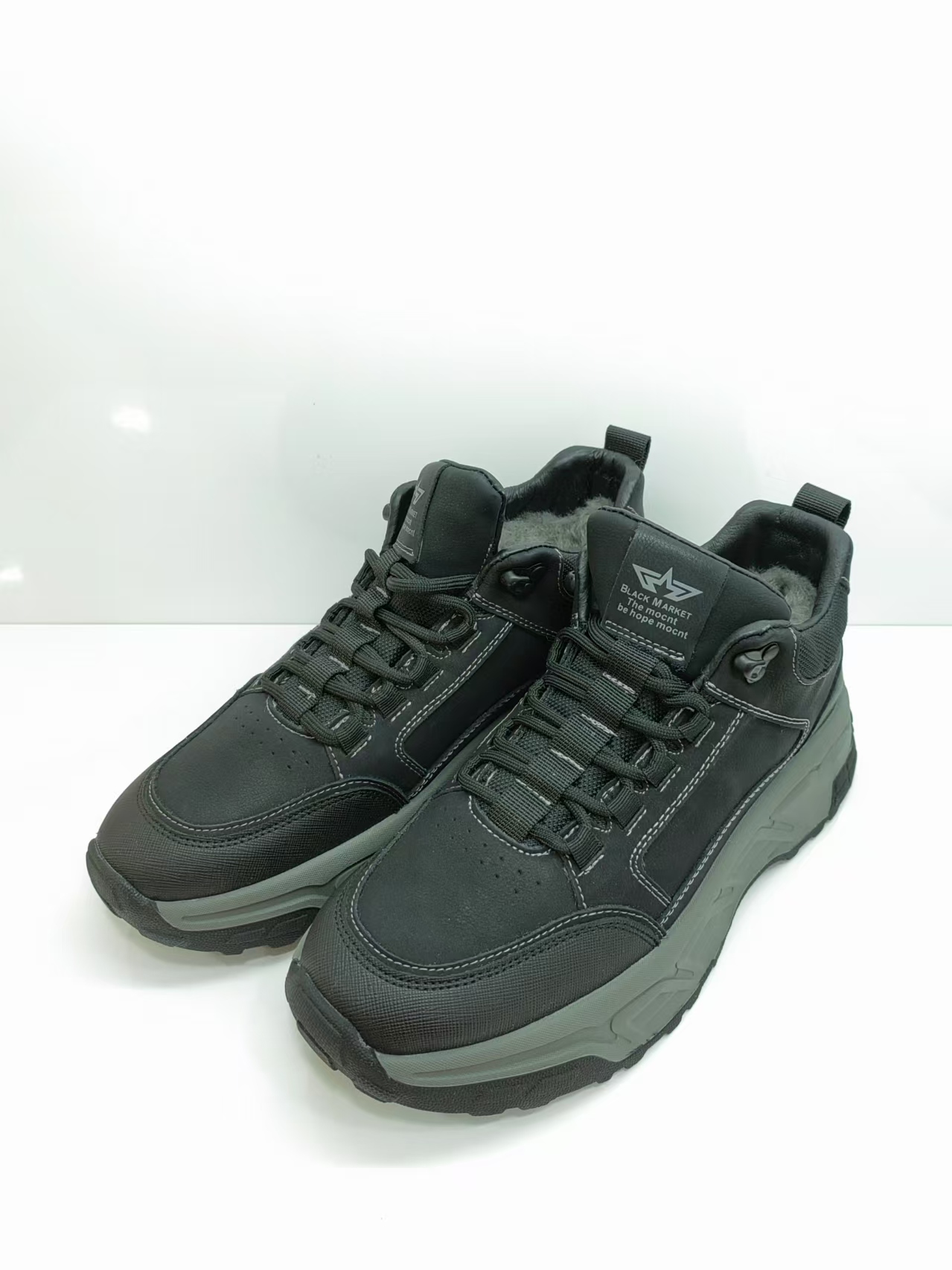 新款气质休闲百搭男士[大棉]休闲鞋A/TM/8808-1