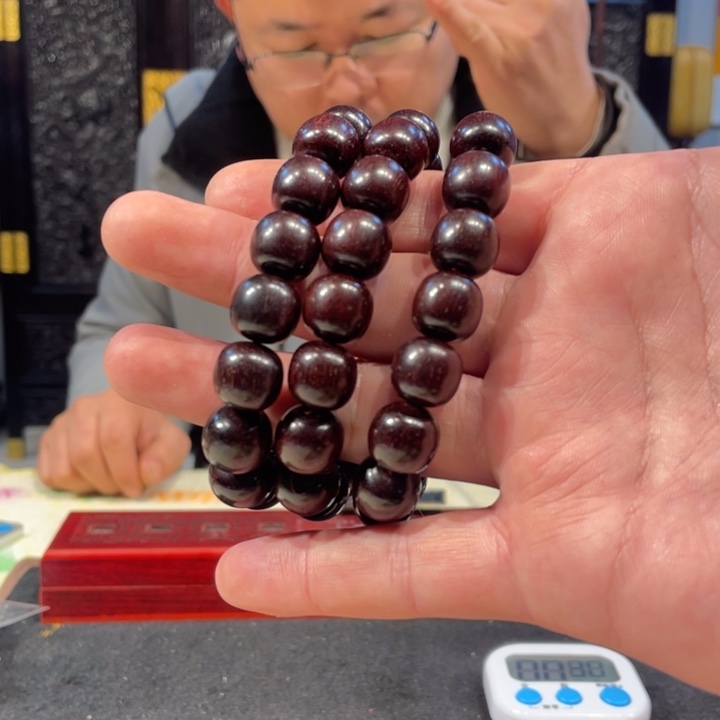 檀香紫檀（小叶紫檀）手串