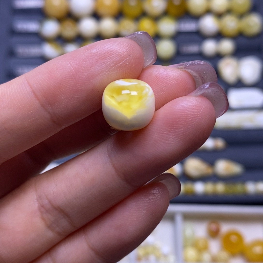 蜜蜡未镶嵌珠宝奇石瓷白橘金溶洞聚宝盆妖花老型11.6*10.4mm