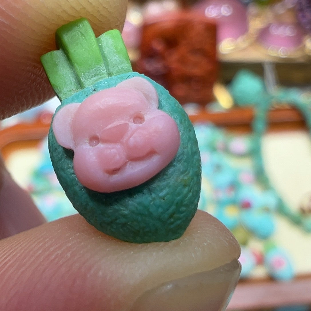 绿松石颈饰未镶嵌