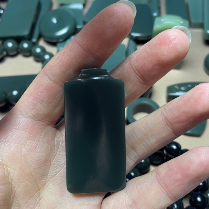 和田玉1未镶嵌慵***猫和田