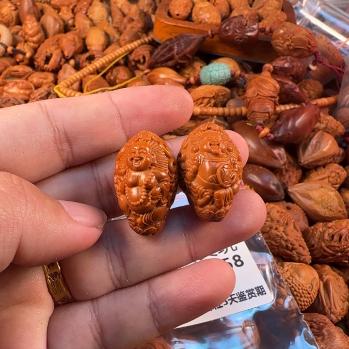 橄榄核吊坠C158财迷2个