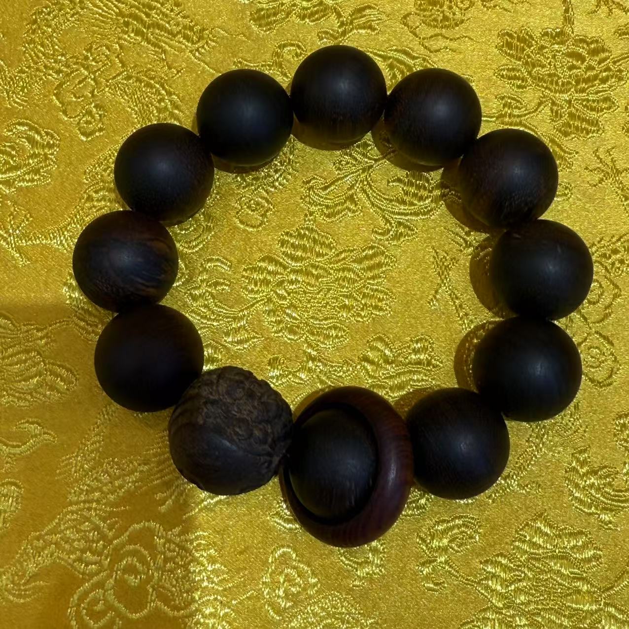 JL/J09/精品手串（多样性发货）