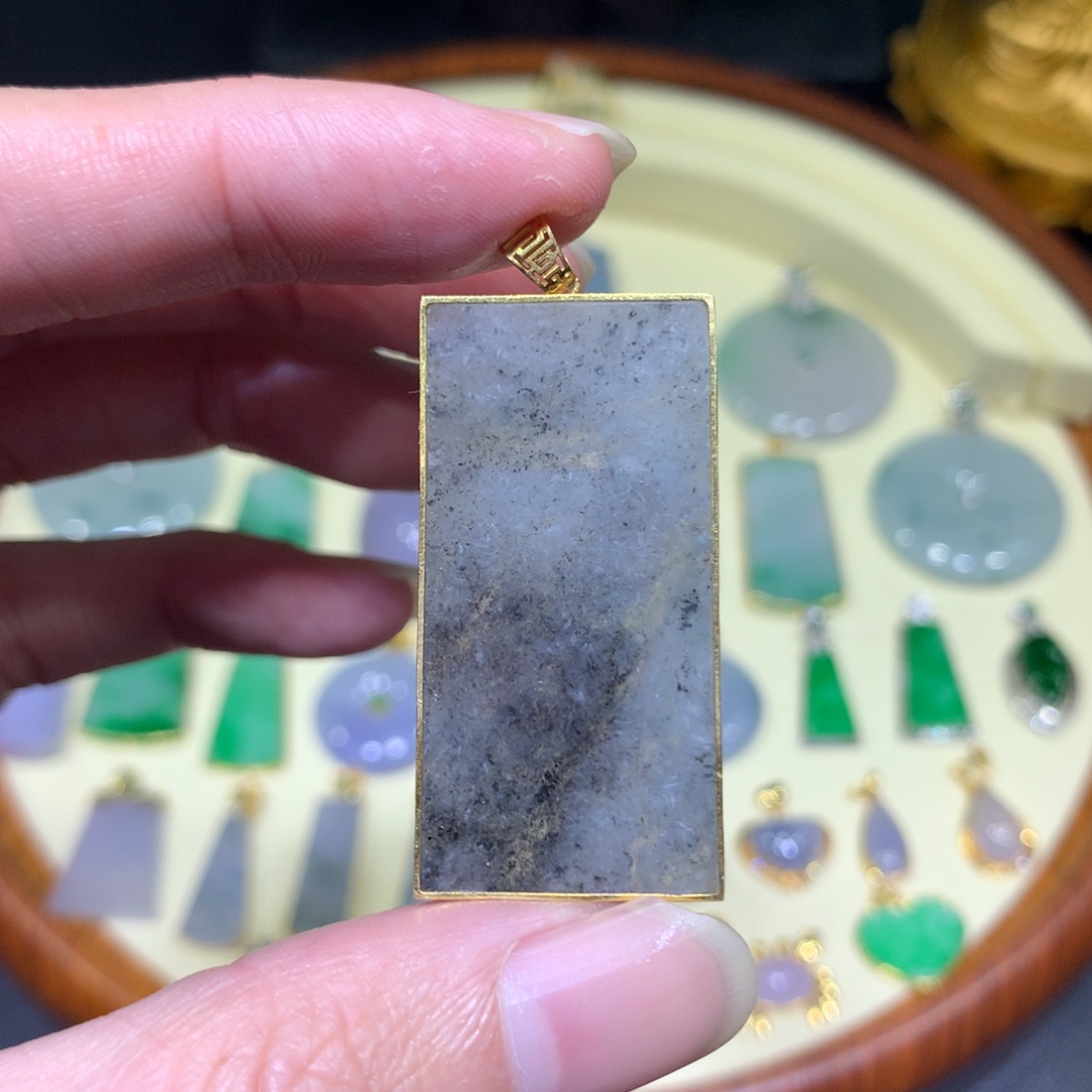 翡翠吊坠(不含链)未镶嵌