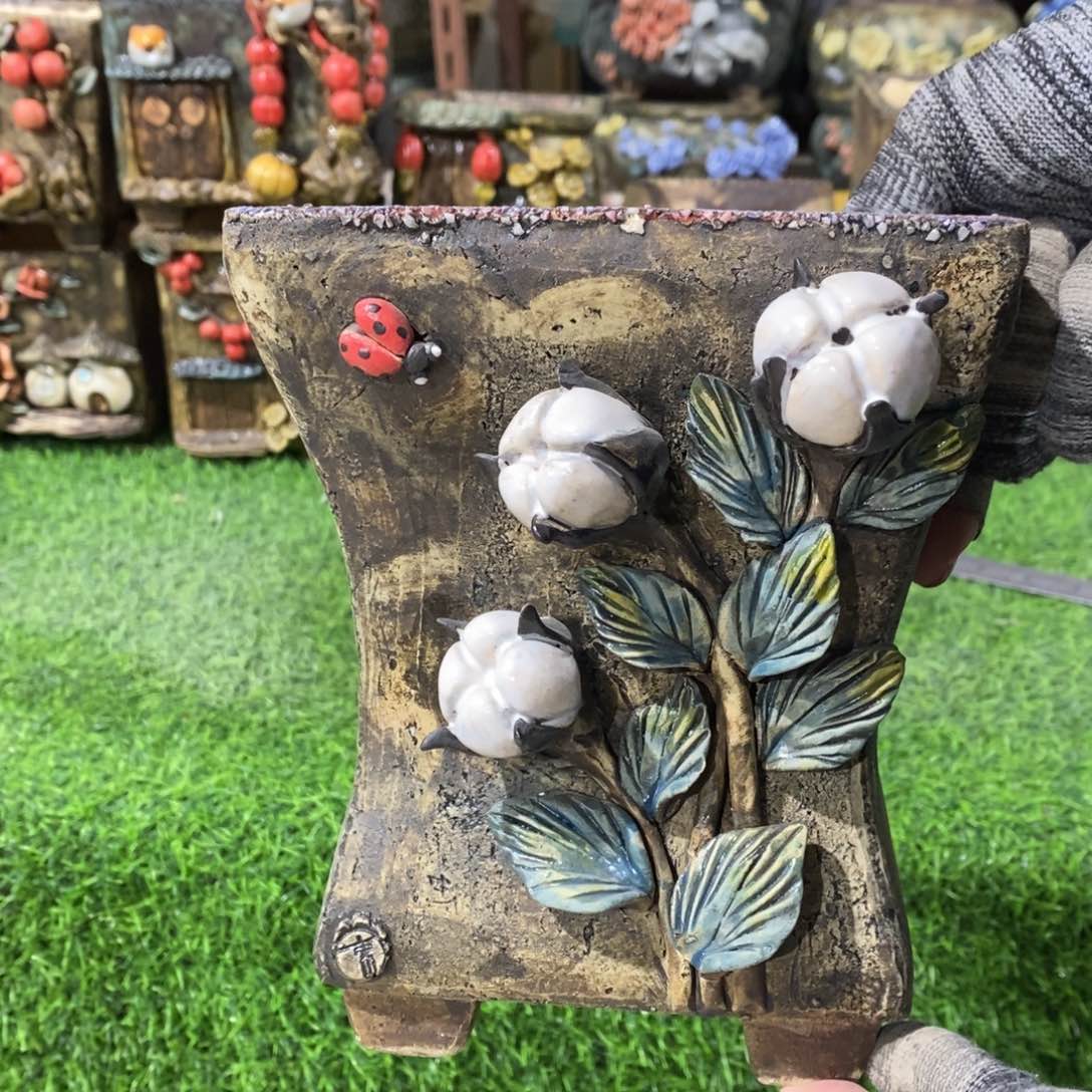 红陶青藤花器多肉花盆