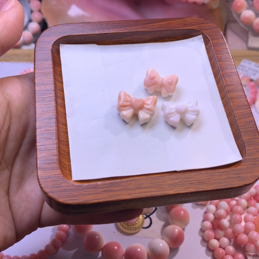 【闪购商品】查罗石颈饰合金福利编号56