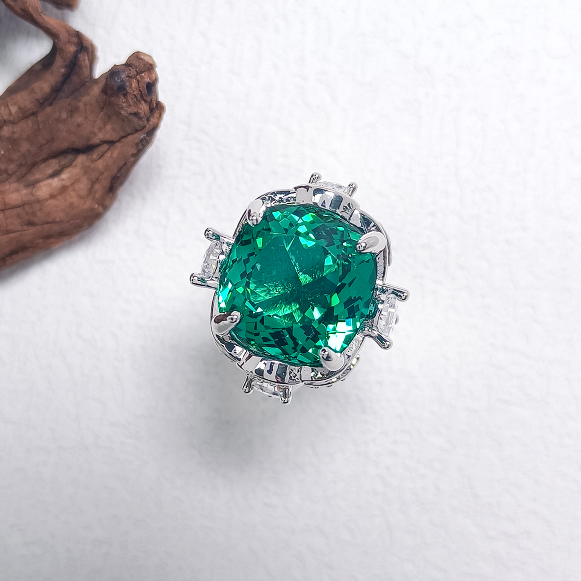 铜合金合成锆石戒指 欧美饰品 VWSYS-009160 湖蓝 戒指指环