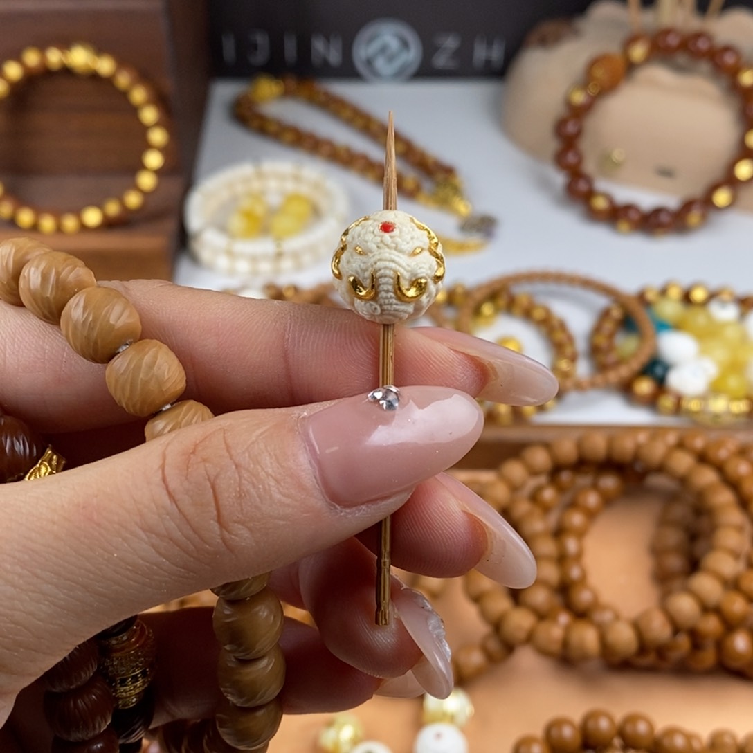 吊坠猴头核桃没***混象神