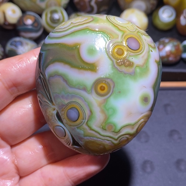 未镶嵌玛瑙/玉髓珠宝半成品12