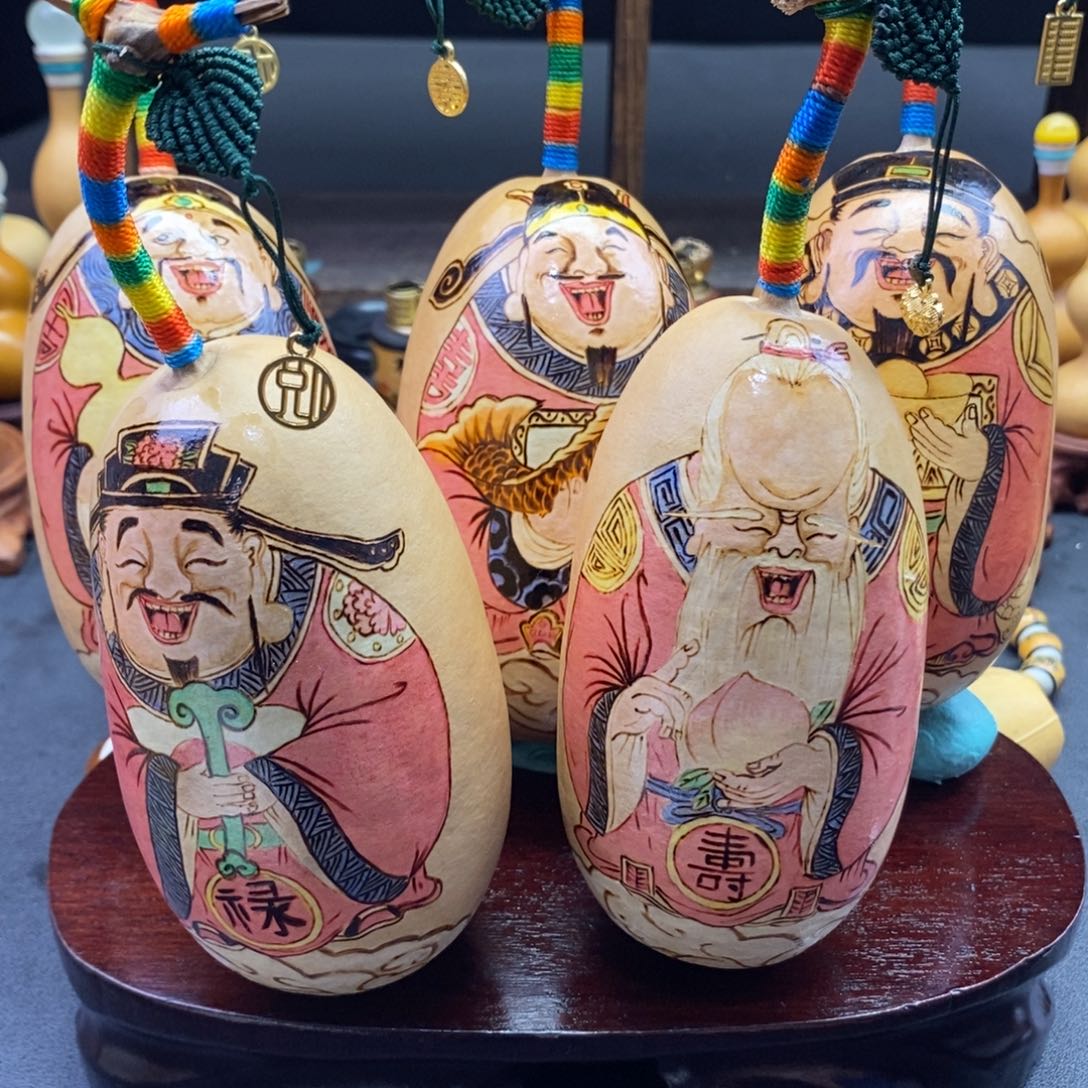 丹****帅啦咯啦咯啦咯啦咯啦咯