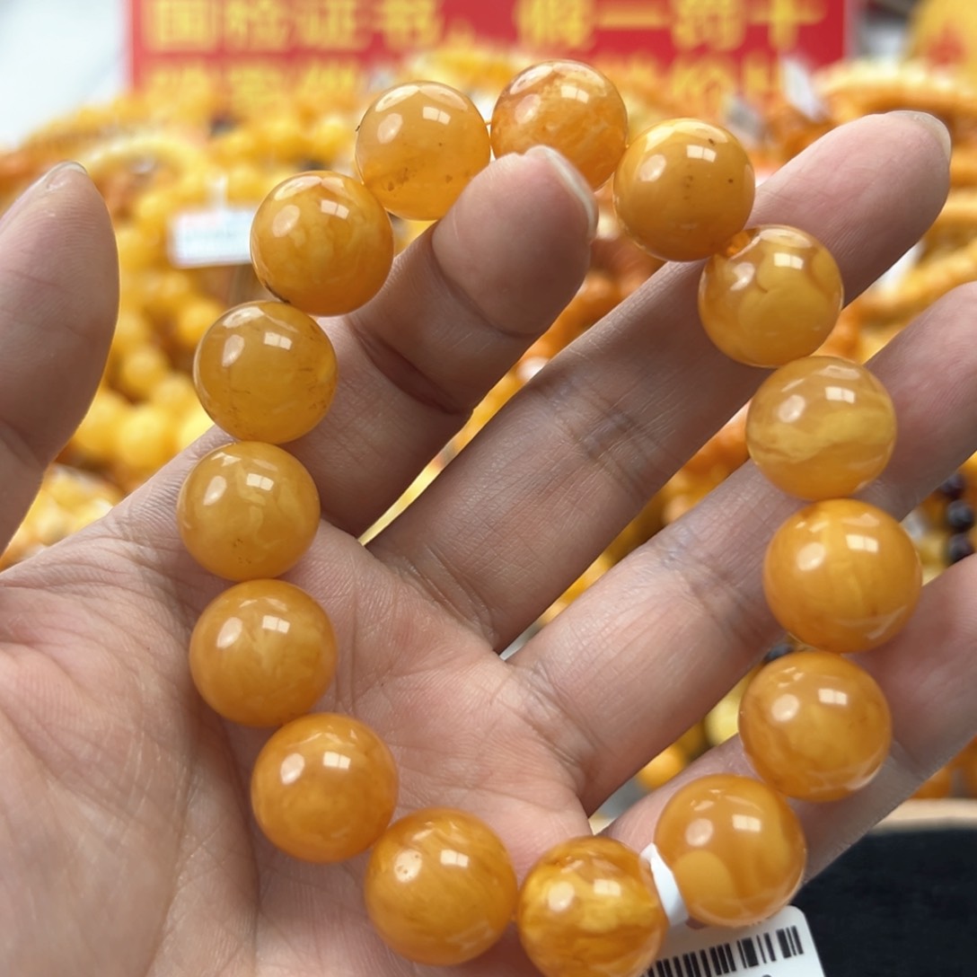 琥珀珠宝奇石未镶嵌