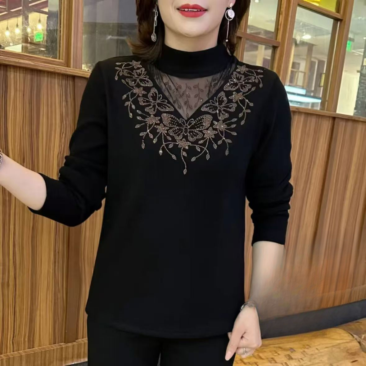 洋气打底衫女2025秋气质半高领镂空烫钻显瘦百搭小衫