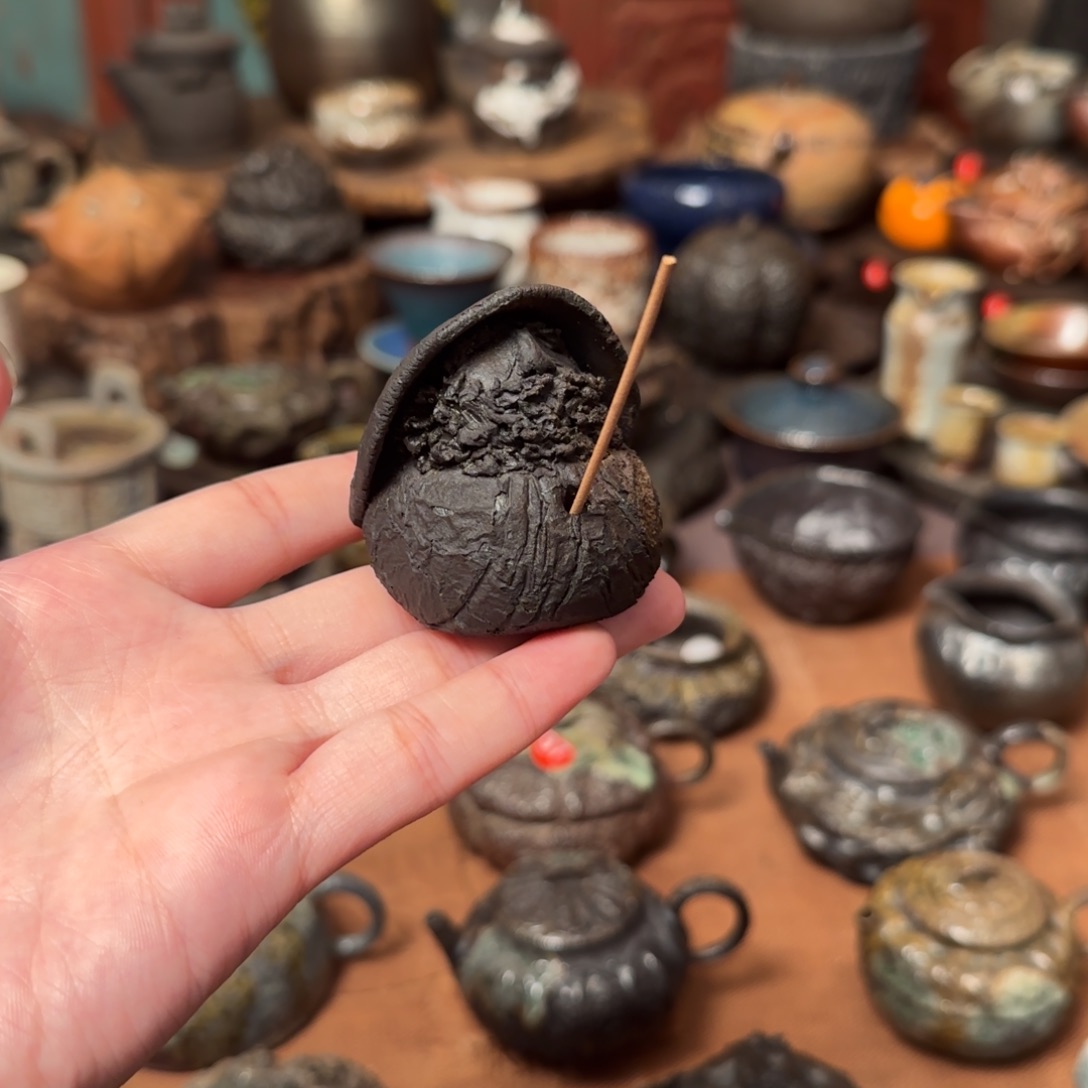 钓鱼翁香插茶宠盖置