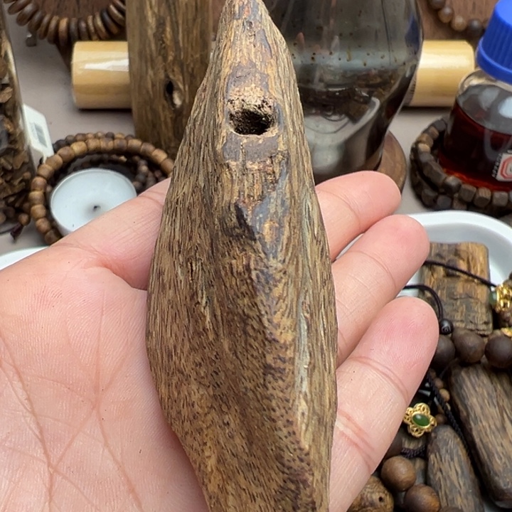 棋楠沉香乌身手把45克