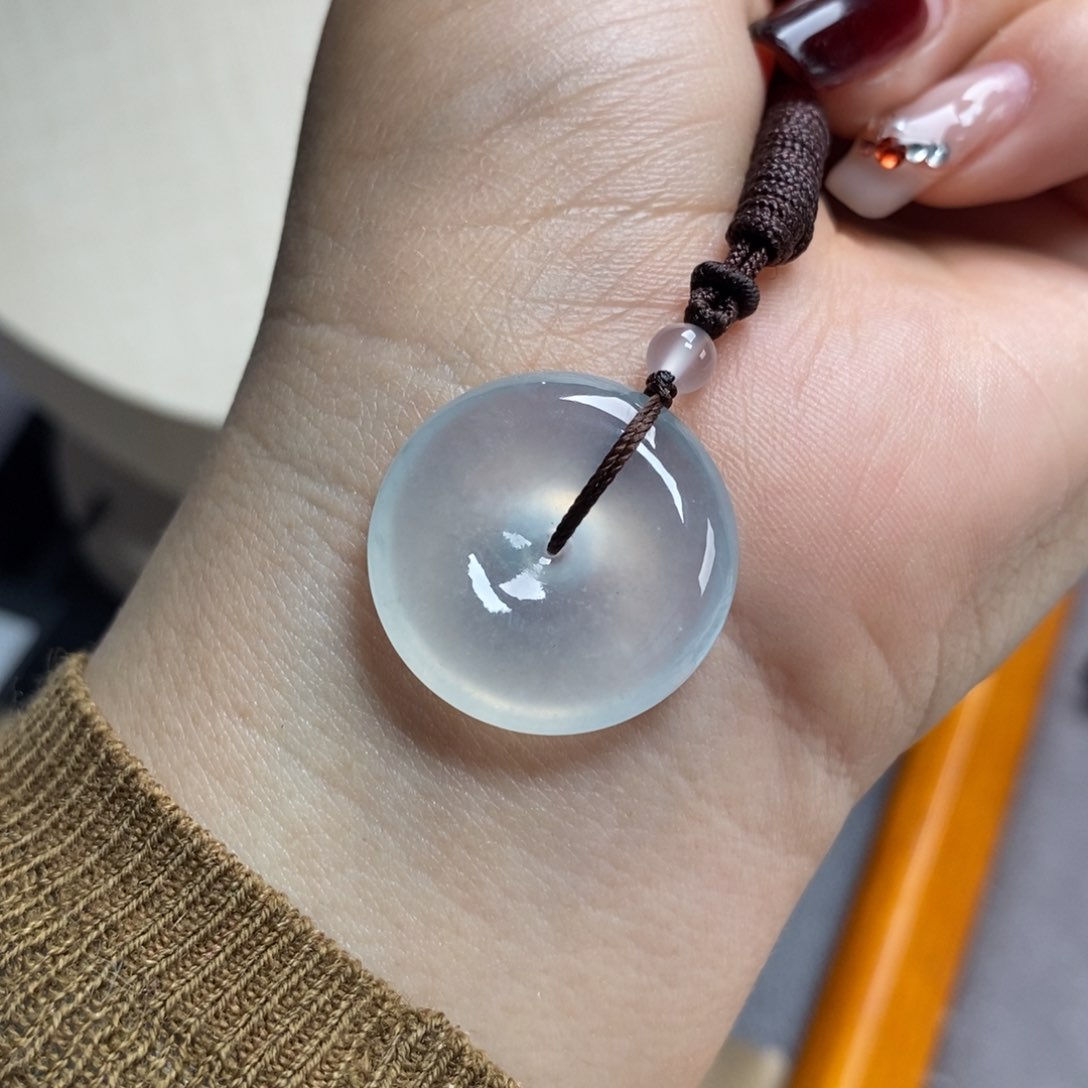 翡翠颈饰未镶嵌高冰种白底起光平安扣22.8-6