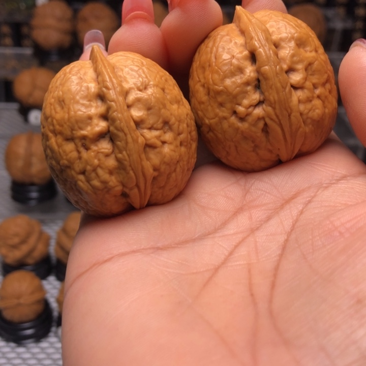 橄榄核把件4粗筋大屁桃