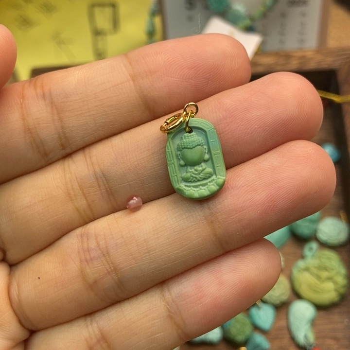南红玛瑙未镶嵌珠宝奇石小***?