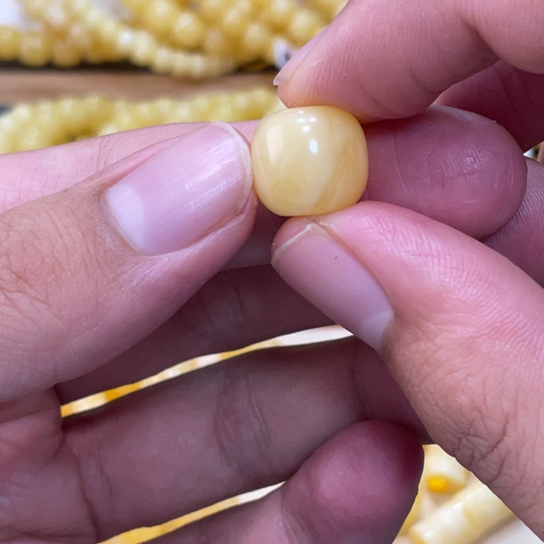 蜜蜡手链未镶嵌叁*。蜜蜡