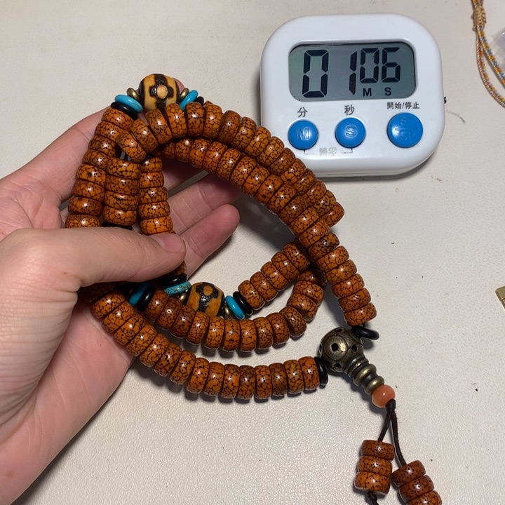 泥塑雨**道22222222222222。 