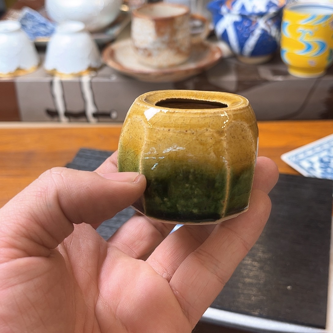 盖碗在一起就是要开心的一段关系