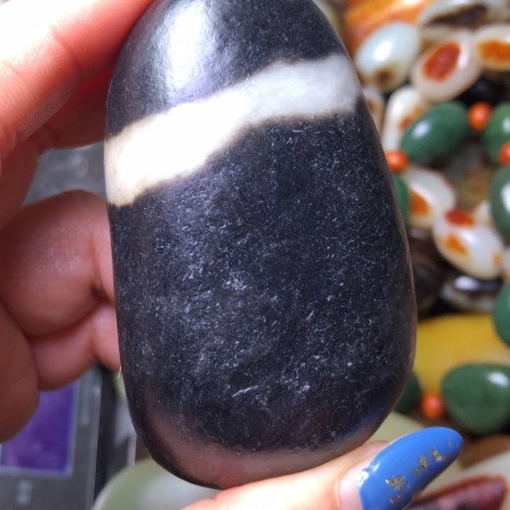 长***菜和田玉未镶嵌珠宝奇石