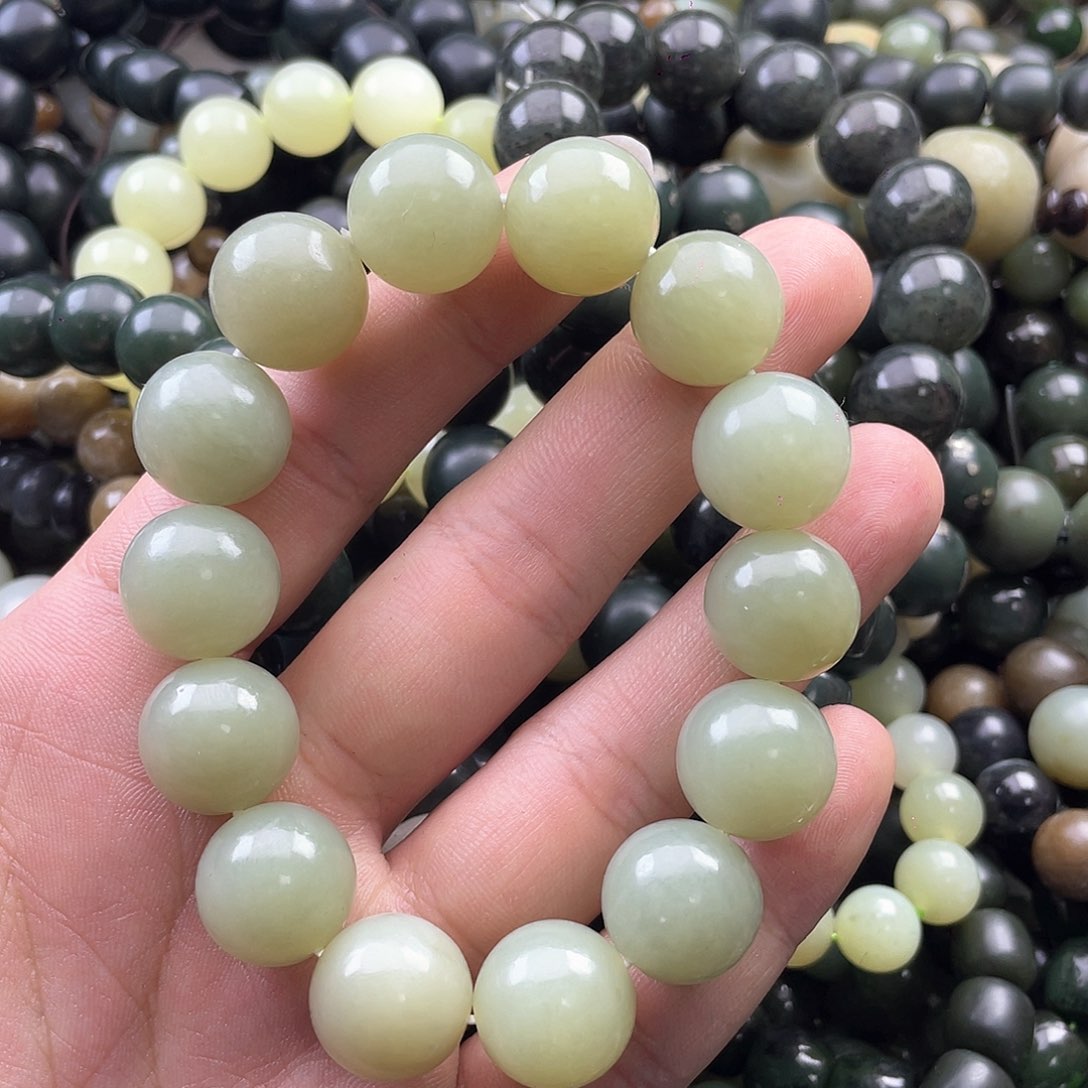 和田玉手串未镶嵌