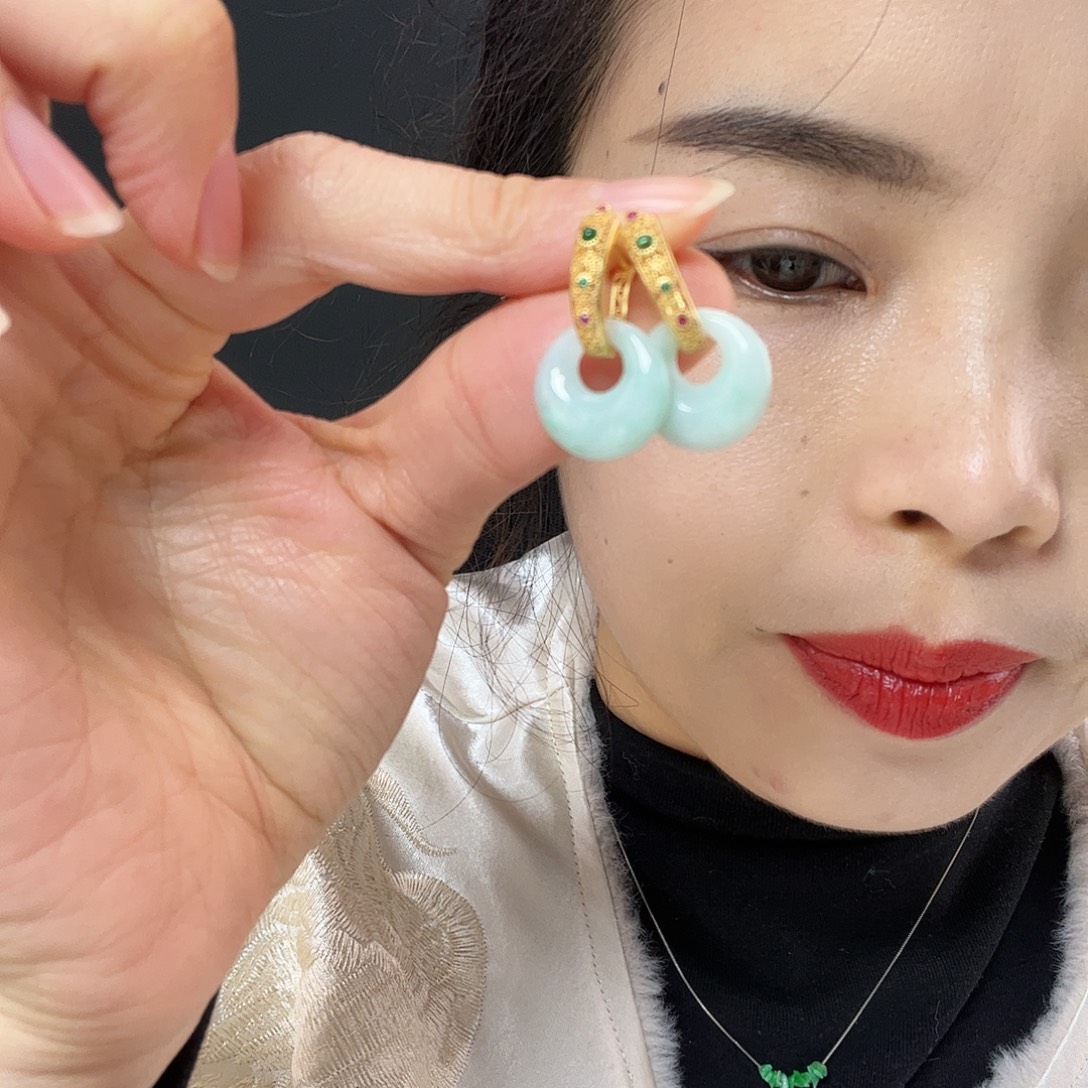 翡翠银S925镶嵌耳饰天然翡翠