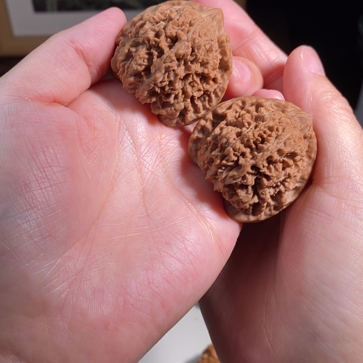 文玩核桃吊坠漫天星