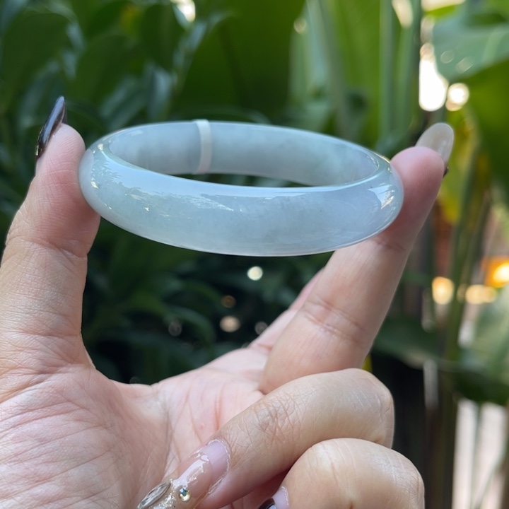 【闪购商品】翡翠手镯未镶嵌59.5正圈