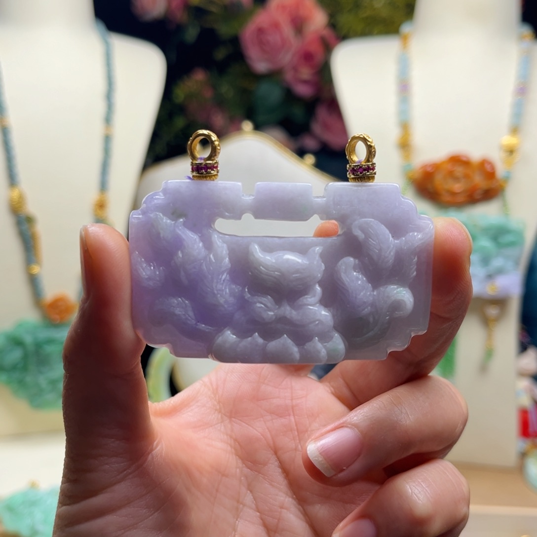 翡翠颈饰未镶嵌天然翡翠