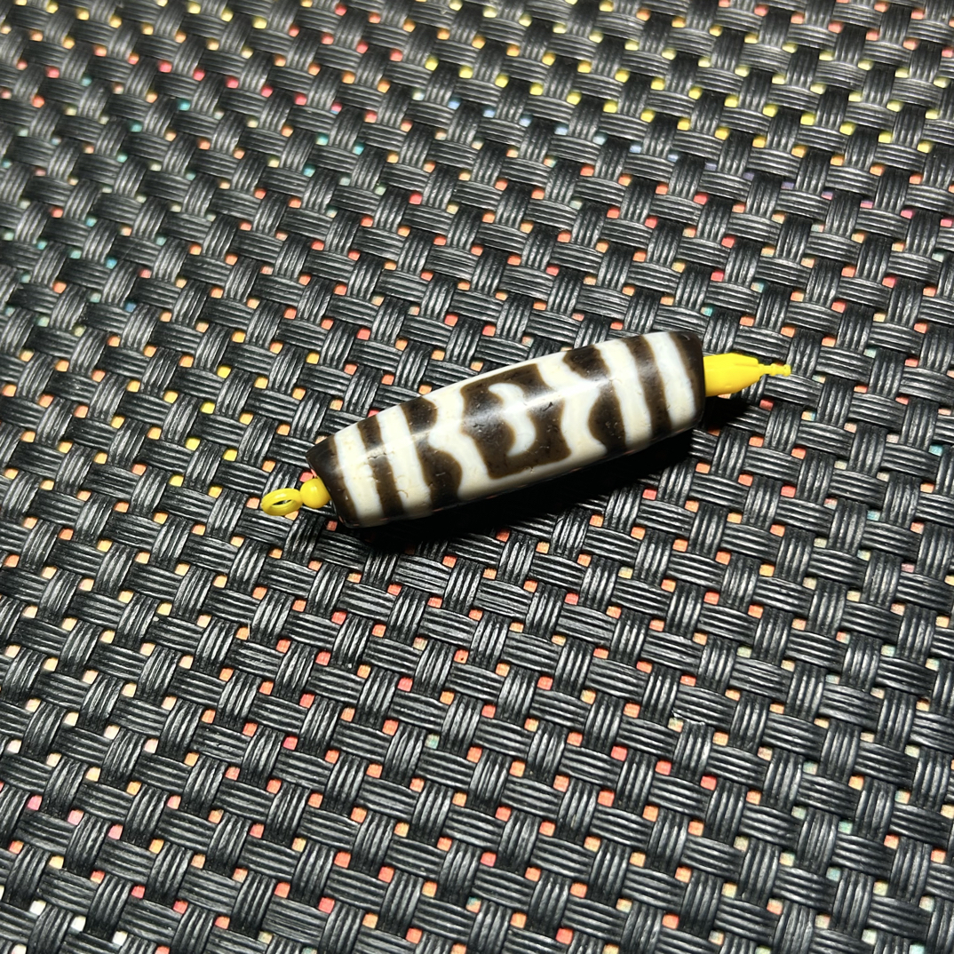 行运精品古法～大鹏鸟天珠玛瑙，咬色很好